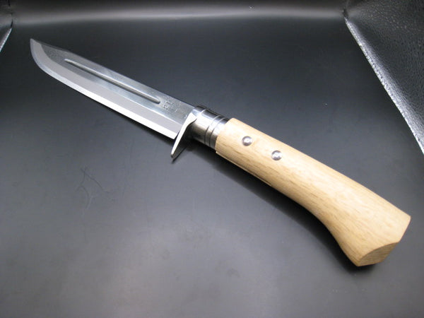 hunting knife